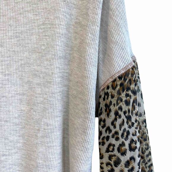 Botanique Waffle Knit Bubble Sleeve Top - Picture 9 of 10